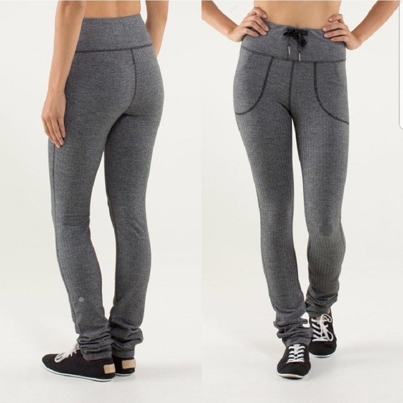 lululemon athletica Pants - Lululemon Skinny Will Pants Diamond Dots Sz 2
